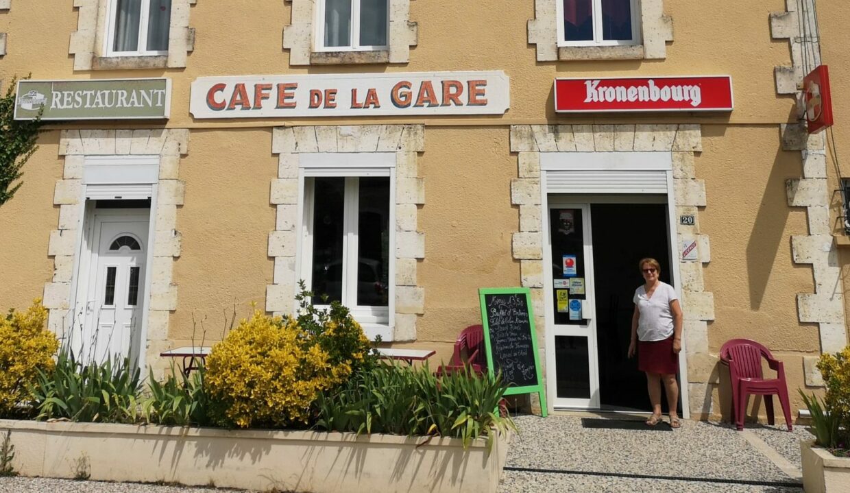 Café de la gare 2